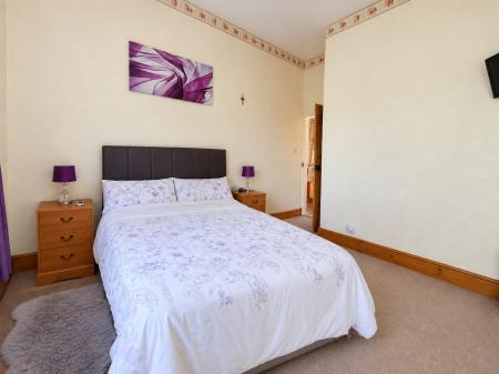 3 bedroom Semi-detached house for sale in Lincoln Road, Boothby Graffoe, LN5