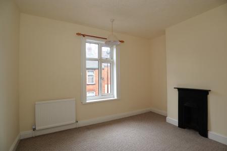 2 bedroom Terraced House to let in Florence Street, Lincoln, LN2