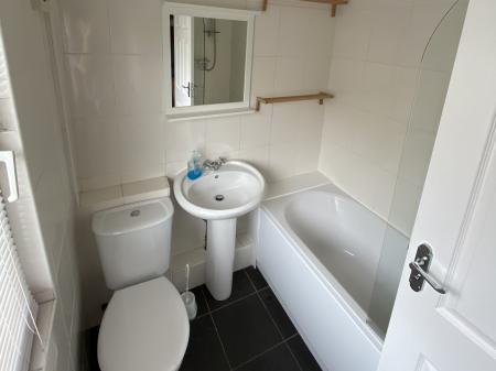2 bedroom Semi-detached house to let in Chelmsford Street, Lincoln, LN5