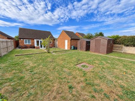 2 bedroom Detached bungalow for sale in Hawkshead Grove, Lincoln, LN2