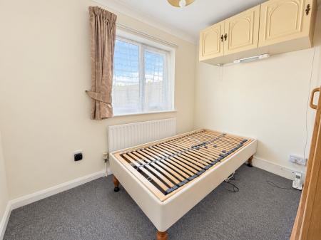 2 bedroom Detached bungalow for sale in Hawkshead Grove, Lincoln, LN2