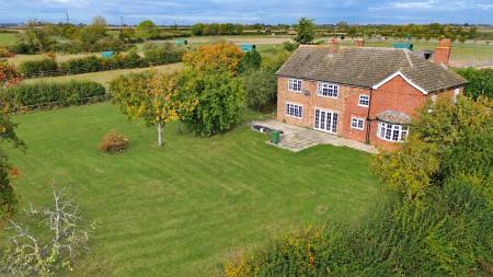 6 bedroom Detached house for sale in Main Street, Bransby, LN1