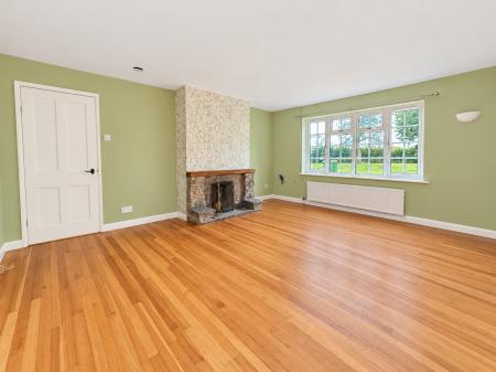 6 bedroom Detached house for sale in Main Street, Bransby, LN1