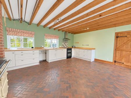 6 bedroom Detached house for sale in Main Street, Bransby, LN1