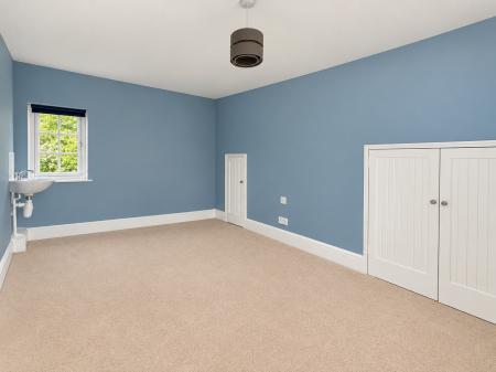 6 bedroom Detached house for sale in Main Street, Bransby, LN1