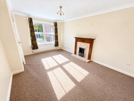 3 bedroom Semi-detached house for sale in Baker Crescent, Doddington Park, Lincoln, LN6
