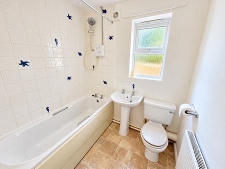 3 bedroom Semi-detached house for sale in Baker Crescent, Doddington Park, Lincoln, LN6