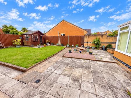 3 bedroom Detached bungalow for sale in Woodside, Branston, LN4