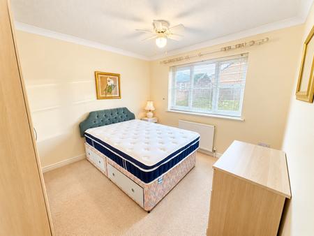 3 bedroom Detached bungalow for sale in Woodside, Branston, LN4
