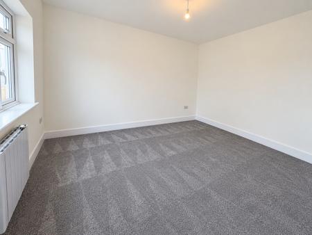 3 bedroom Semi-detached bungalow for sale in Middlegate, Bassingham, LN5