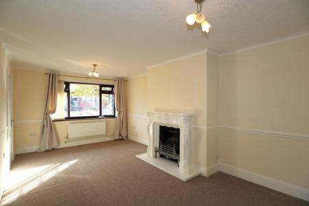 3 bedroom Terraced House to let in Ebony Grove, Doddington Park, Lincoln, LN6