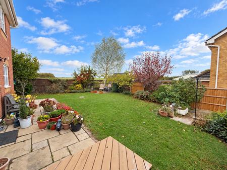 4 bedroom Detached house for sale in Holmfield, Fiskerton, LN3