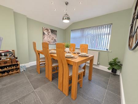 4 bedroom Detached house for sale in Burton Road, Lincoln, LN1