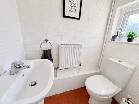 4 bedroom Detached house for sale in Burton Road, Lincoln, LN1