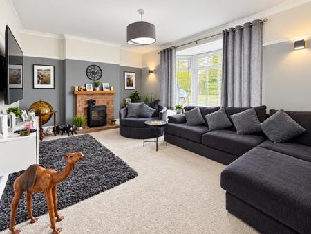 4 bedroom Detached house for sale in Burton Road, Lincoln, LN1