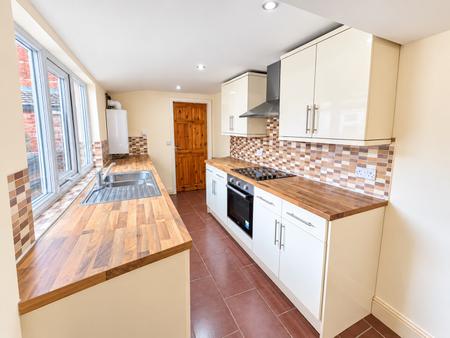3 bedroom End of terrace house for sale in Bargate, Lincoln, LN5
