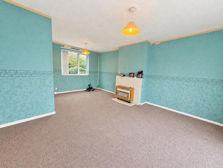 3 bedroom Semi-detached house for sale in Moorland Avenue, Lincoln, LN6