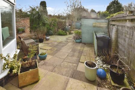 3 bedroom Terraced House for sale in Jubilee Avenue, Sileby, LE12