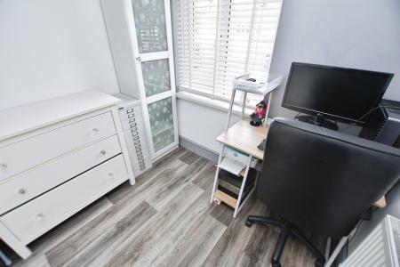 3 bedroom Terraced House for sale in Jubilee Avenue, Sileby, LE12