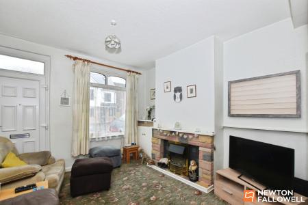 2 bedroom Terraced House for sale in Farnham Street, Quorn, LE12