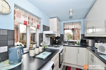 2 bedroom Terraced House for sale in Farnham Street, Quorn, LE12