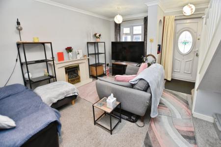 2 bedroom Semi-detached house for sale in Pine Close, Loughborough, LE11