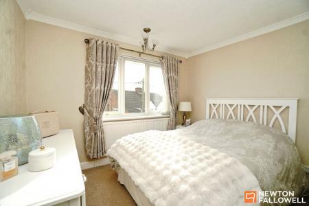 3 bedroom Semi-detached house for sale in Sandhills Close, Belton, LE12