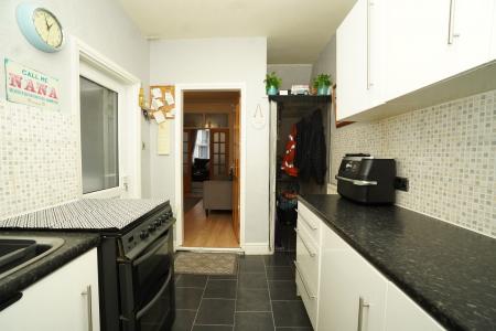 2 bedroom Terraced House for sale in Cartwright Street, Loughborough, LE11