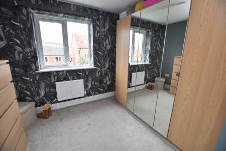 5 bedroom Detached house for sale in Dragonfly Close, East Leake, LE12