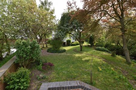 4 bedroom Detached house for sale in Nottingham Road, Cotes, LE12