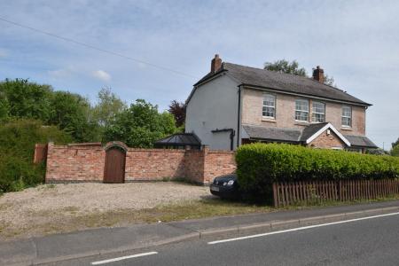 Nottingham Road, Cotes, LE12