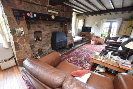 4 bedroom Detached house for sale in Nottingham Road, Cotes, LE12