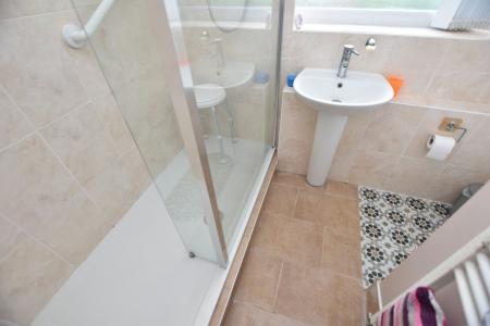 3 bedroom Semi-detached house for sale in Lyall Close, Loughborough, LE11