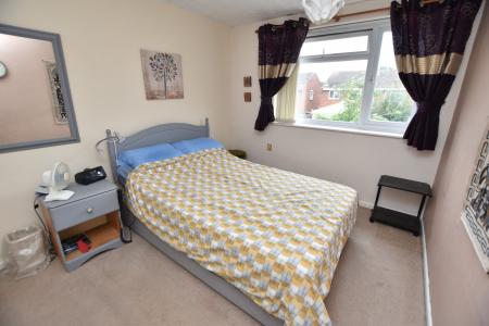 3 bedroom Semi-detached house for sale in Lyall Close, Loughborough, LE11