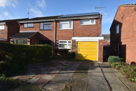 3 bedroom Semi-detached house for sale in Lyall Close, Loughborough, LE11