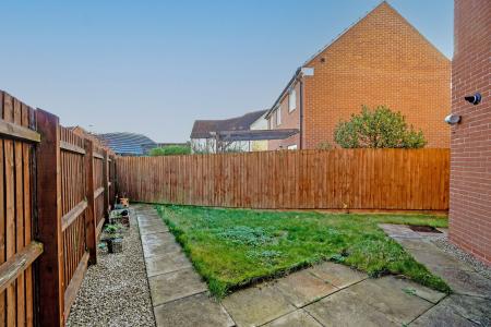 3 bedroom Semi-detached house for sale in Newman Close, Loughborough, LE11