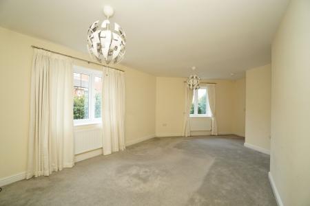 3 bedroom Semi-detached house for sale in Newman Close, Loughborough, LE11