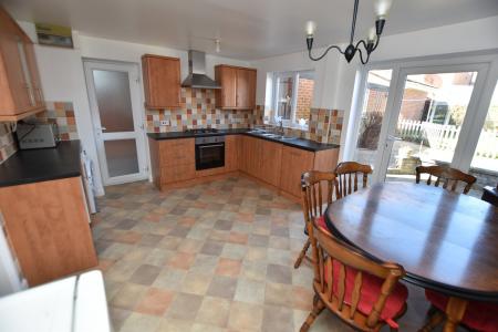 3 bedroom Detached house for sale in Wilstone Close, Loughborough, LE11