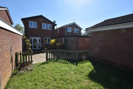 3 bedroom Detached house for sale in Wilstone Close, Loughborough, LE11