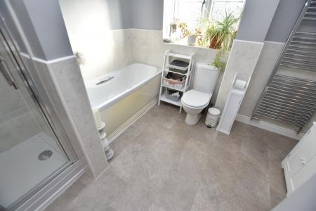 5 bedroom Detached house for sale in Southfield Avenue, Sileby, LE12