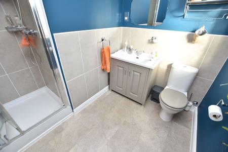 5 bedroom Detached house for sale in Southfield Avenue, Sileby, LE12