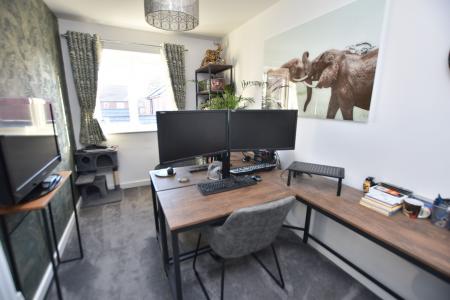 3 bedroom End of terrace house for sale in Bedford Court, Kegworth, DE74