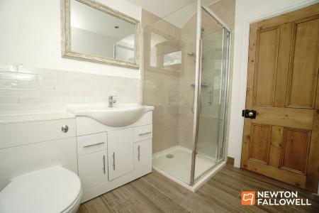 2 bedroom Terraced House for sale in West Leake Road, East Leake, LE12