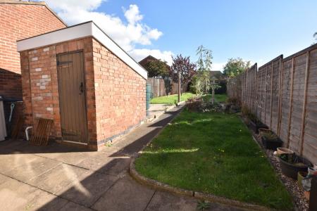 3 bedroom Semi-detached house for sale in Garendon Road, Shepshed, LE12