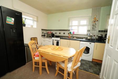 3 bedroom Semi-detached house for sale in New Ashby Road, Loughborough, LE11