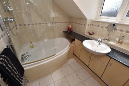 4 bedroom Semi-detached house for sale in Park Lane, Sutton Bonington, LE12