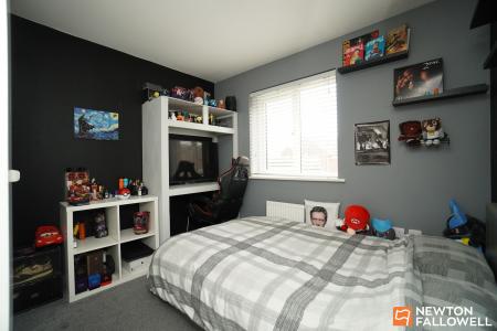 4 bedroom Detached house for sale in Badger Close, East Leake, LE12