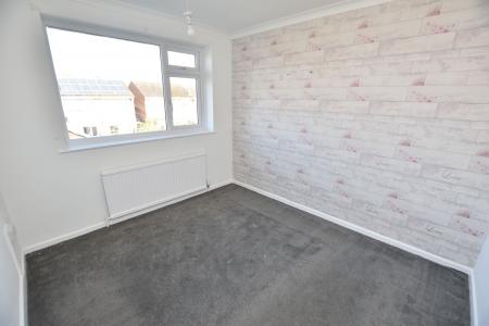 3 bedroom Semi-detached house for sale in Barrett Drive, Loughborough, LE11