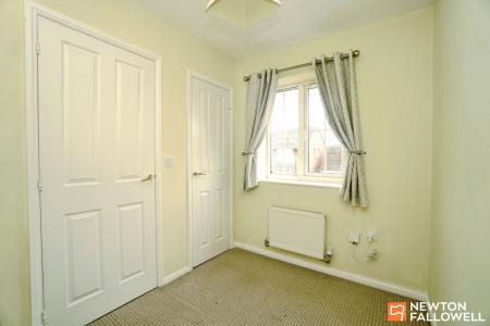 2 bedroom Terraced House for sale in Brush Drive, Loughborough, LE11