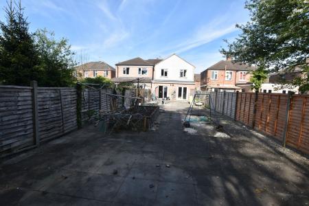 3 bedroom Semi-detached house for sale in Bottleacre Lane, Loughborough, LE11